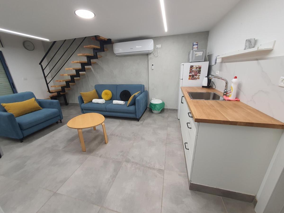 Apartment Barak Royal 57 Duplex - חמש דקות מהים ומהטיילת *