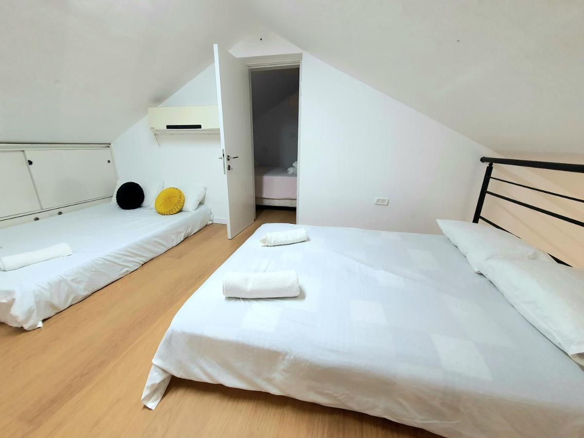 Apartment Barak Royal 57 Duplex - חמש דקות מהים ומהטיילת *